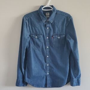 Levi's Women' Standard Blue Denim Cotton Button Down Shirt Sz S Cowgirl Rodeo